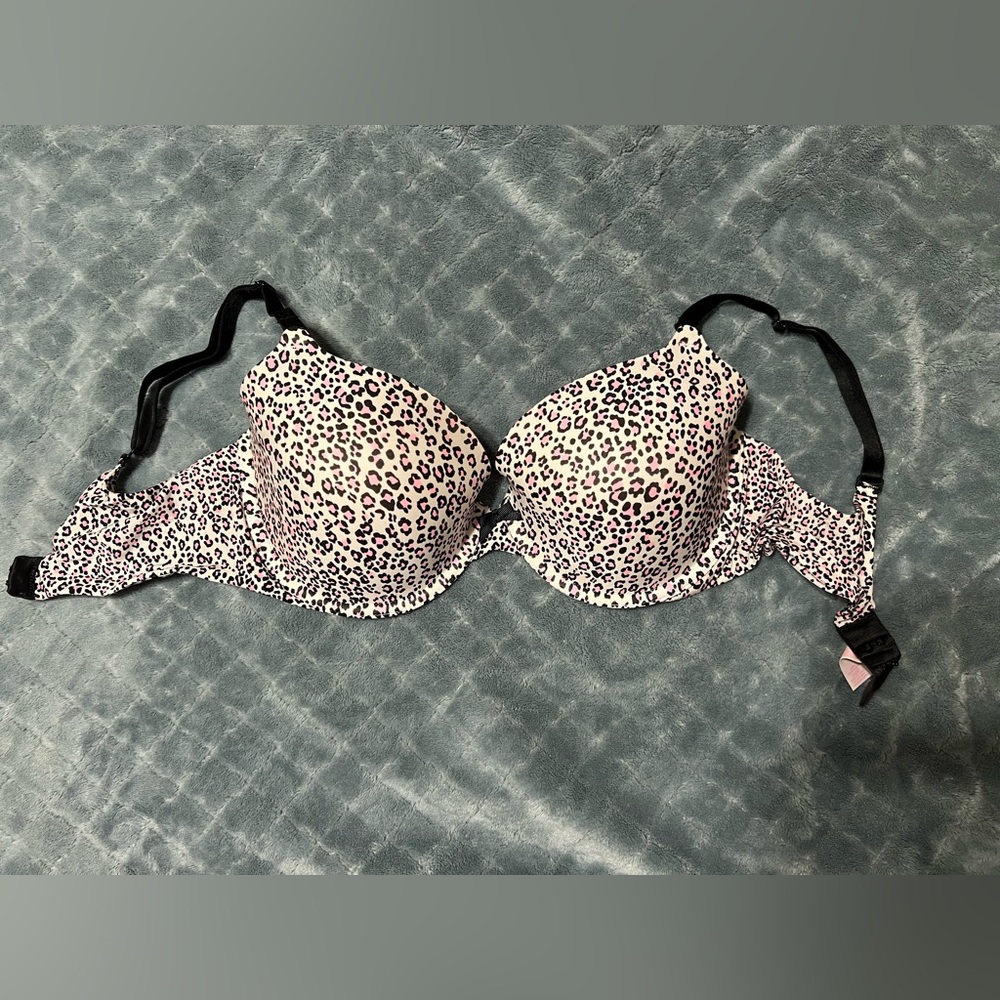 VS BRA DEMI 34DD